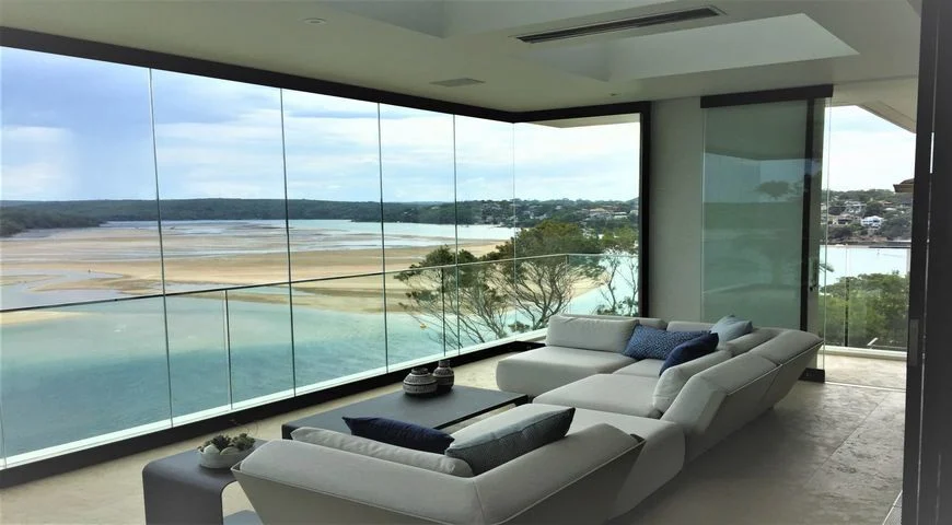 Sürme Cam Balkon – Ray üzerinde kayan, sessiz ve dengeli kullanım